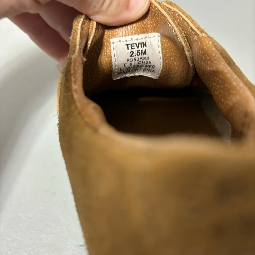 Sperry Top Sider Tevin Boys 2.5M Suede Leather Upper Brown Neutral Oxford Lace